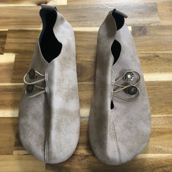 {Brand New} Lydia - Soft and Flexible Orthopaedic Shoes 39 Tan - Picture 2 of 13